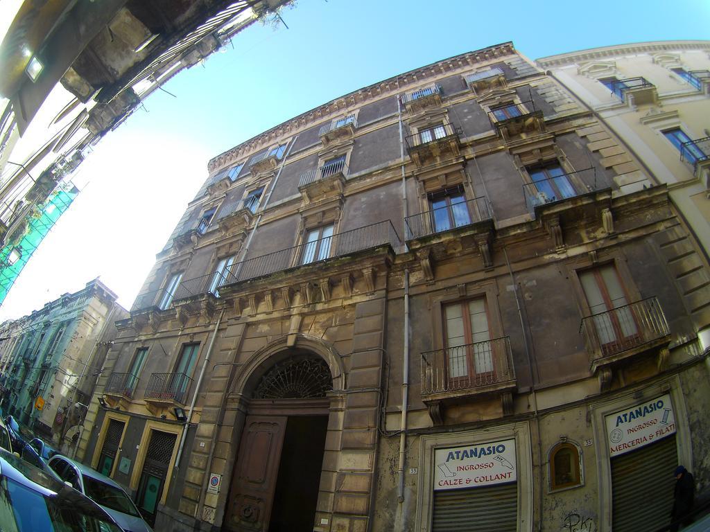 Duomo Sant'Agata Apartments Катания Екстериор снимка